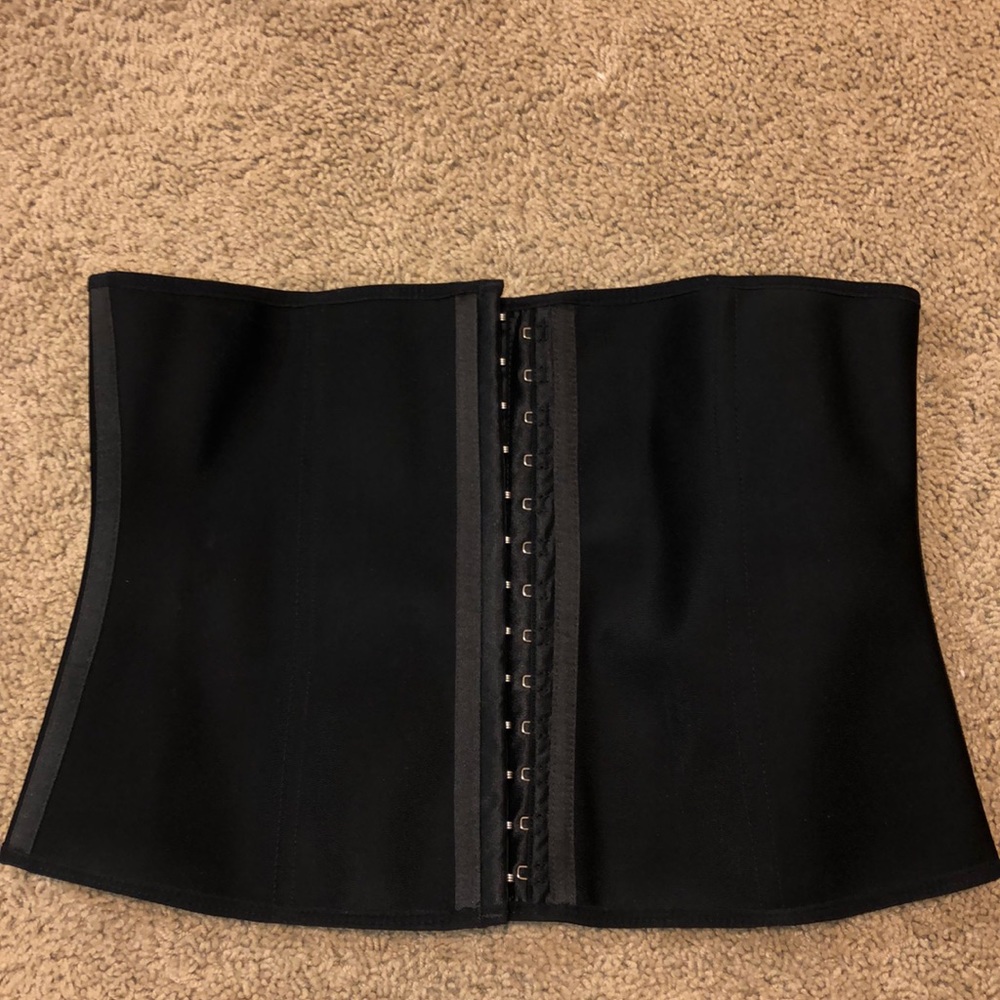 waist trainer